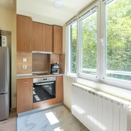 Location, Brand New 3 Bdrm & Free Parking Sofia