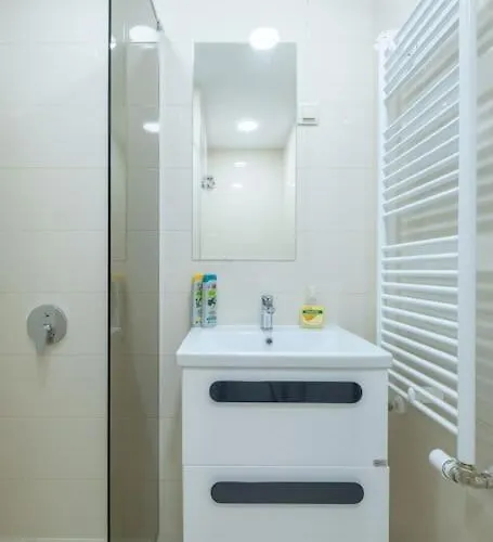 Location, Brand New 3 Bdrm & Free Parking *