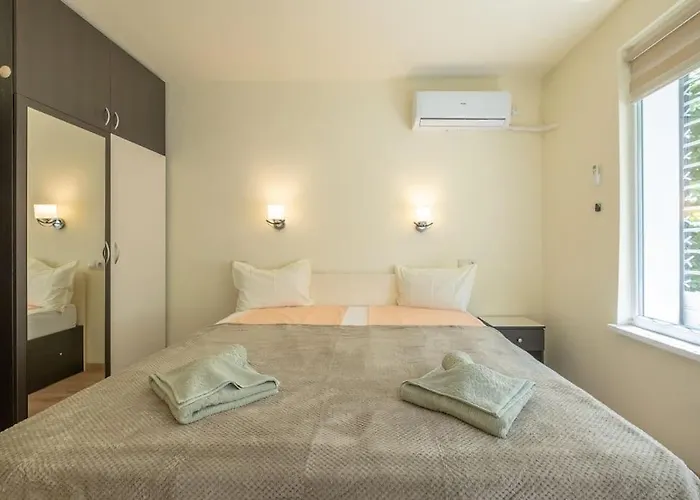 Location, Brand New 3 Bdrm & Free Parking