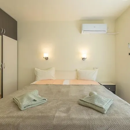 Location, Brand New 3 Bdrm & Free Parking