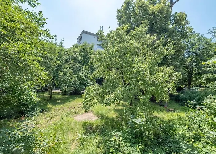 Location, Brand New 3 Bdrm & Free Parking Lägenhet Sofia